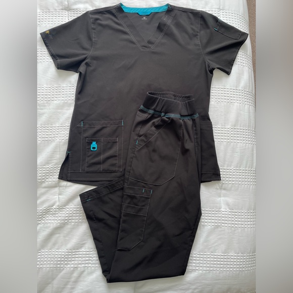 Carhartt scrub set Cross Flex Cargo Pant Medium Petite V Neck - Picture 5 of 16